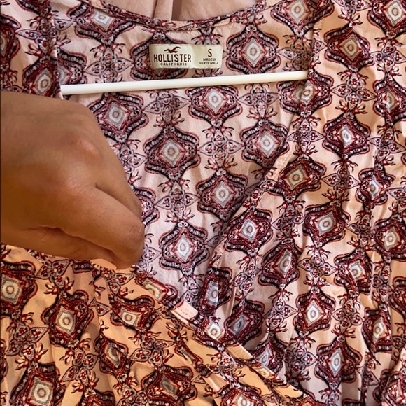 Small Hollister Short V Cut Romper - Picture 3 of 5